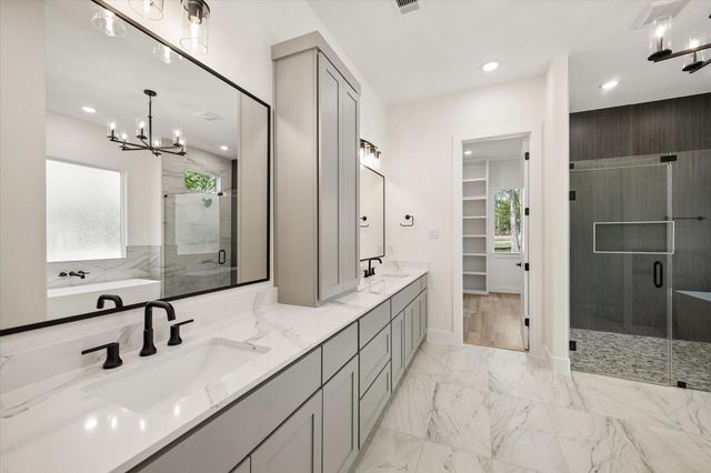 9509 Forest Trace, Plantersville, TX 77363