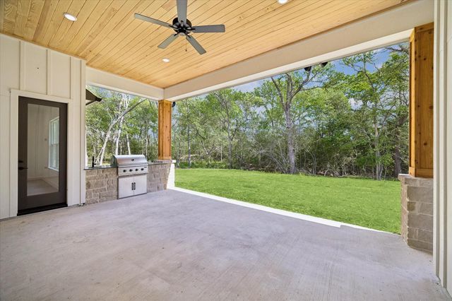 9509 Forest Trace, Plantersville, TX 77363