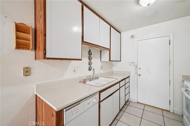 1650 S Campus 98, Ontario, CA 91761