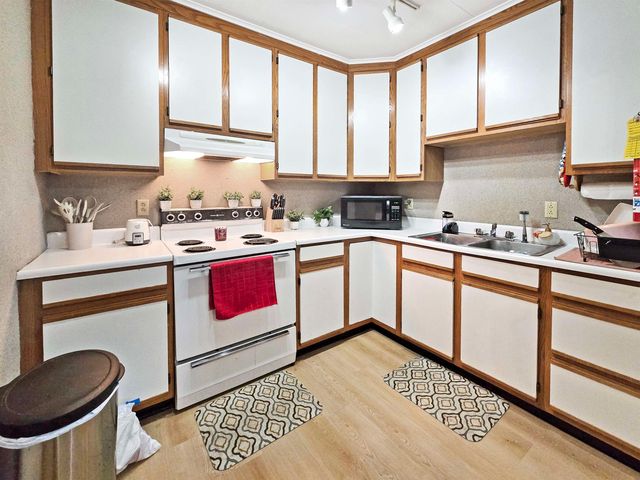 37 Killington Avenue, Rutland City, VT 05701