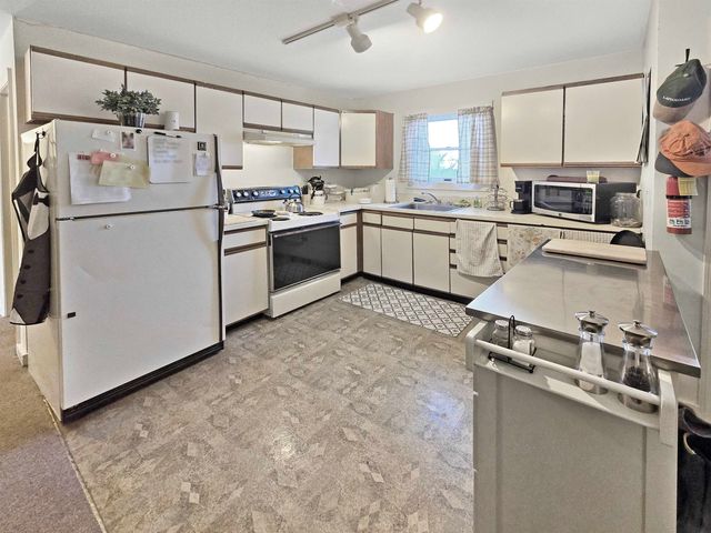 37 Killington Avenue, Rutland City, VT 05701