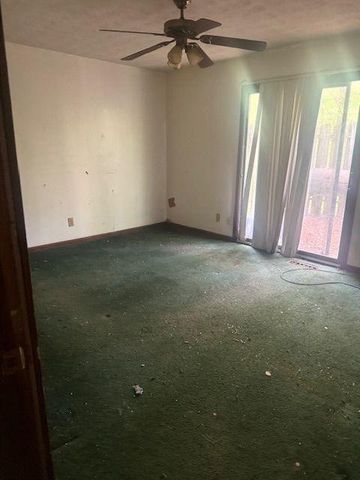 5055 S Woodbridge Trail, Stone Mountain, GA 30088