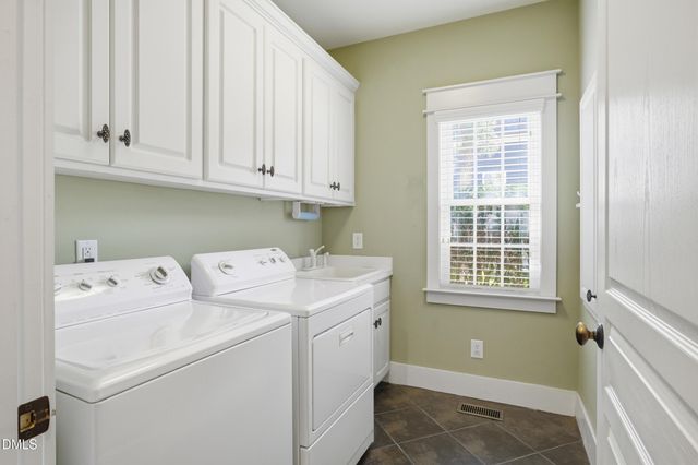 2109 Taramar Lane, Zebulon, NC 27597