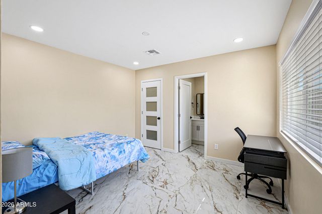 725 E ENCANTO Drive, Tempe, AZ 85281