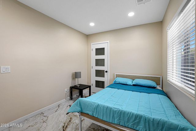 725 E ENCANTO Drive, Tempe, AZ 85281