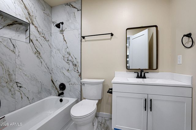 725 E ENCANTO Drive, Tempe, AZ 85281
