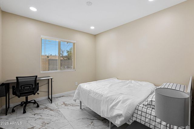 725 E ENCANTO Drive, Tempe, AZ 85281