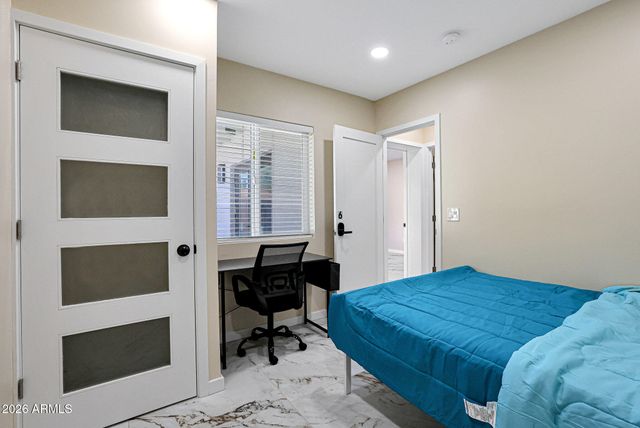 725 E ENCANTO Drive, Tempe, AZ 85281