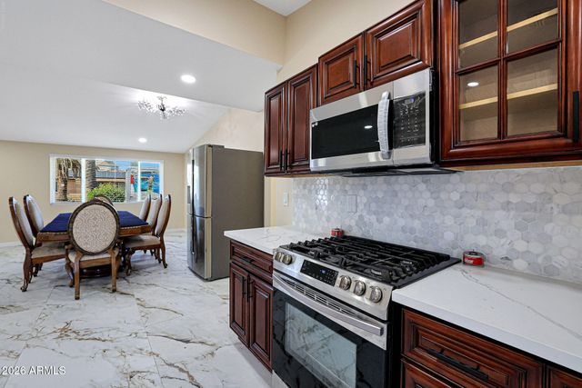 725 E ENCANTO Drive, Tempe, AZ 85281
