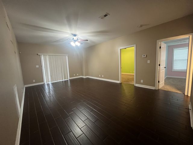1701 Winterhaven Ct, Clarksville, TN 37042