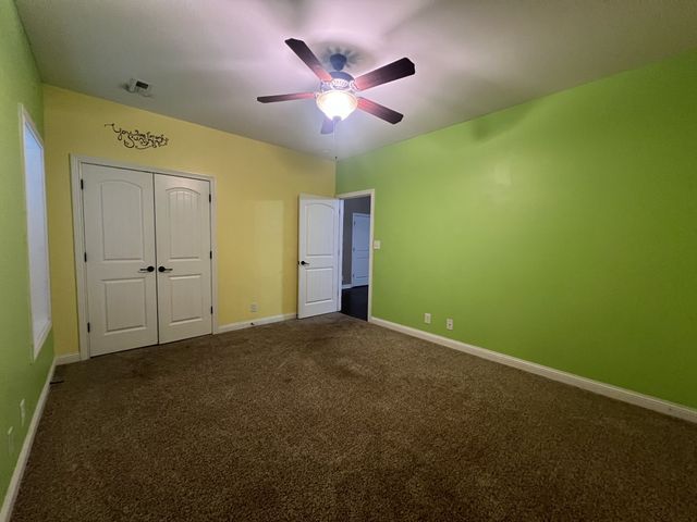 1701 Winterhaven Ct, Clarksville, TN 37042