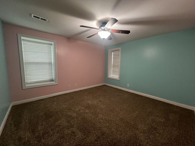 1701 Winterhaven Ct, Clarksville, TN 37042