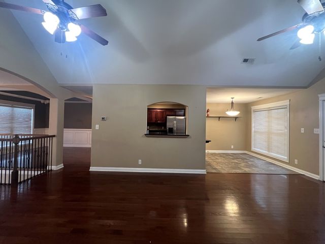 1701 Winterhaven Ct, Clarksville, TN 37042