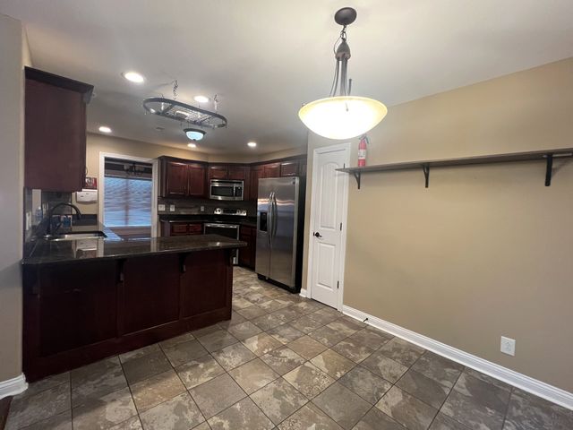1701 Winterhaven Ct, Clarksville, TN 37042