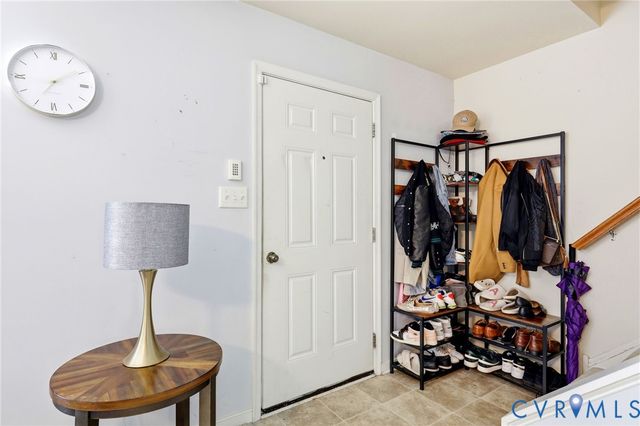 329 Beechwood Park Ln, Highland Springs, VA 23075