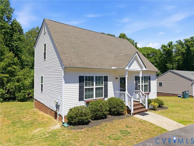 329 Beechwood Park Ln, Highland Springs, VA 23075