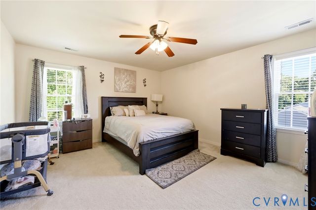 329 Beechwood Park Ln, Highland Springs, VA 23075