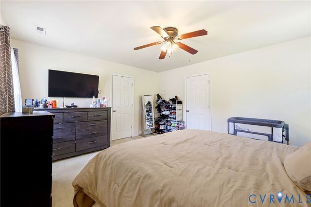 329 Beechwood Park Ln, Highland Springs, VA 23075