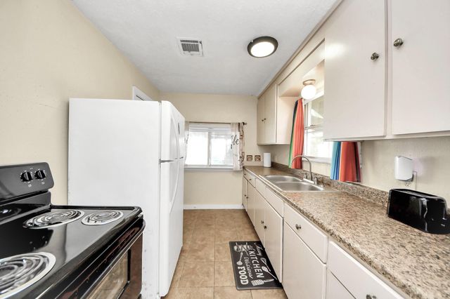 11029 Muscatine Street, Houston, TX 77029