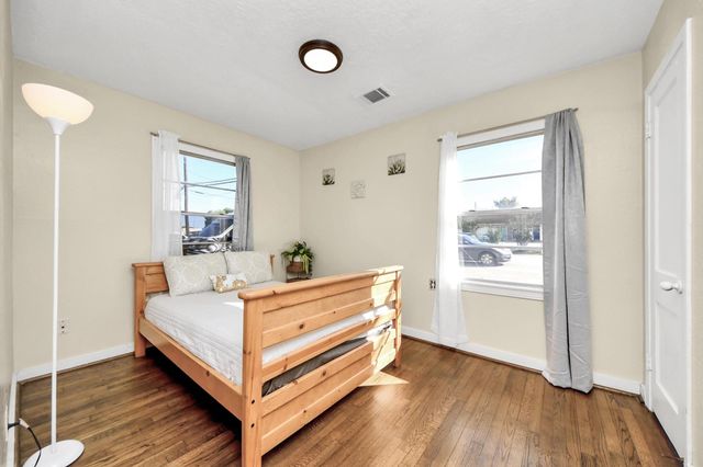 11029 Muscatine Street, Houston, TX 77029