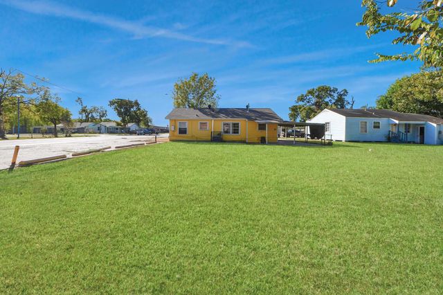 11029 Muscatine Street, Houston, TX 77029