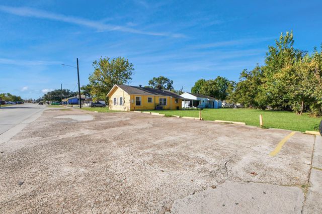 11029 Muscatine Street, Houston, TX 77029