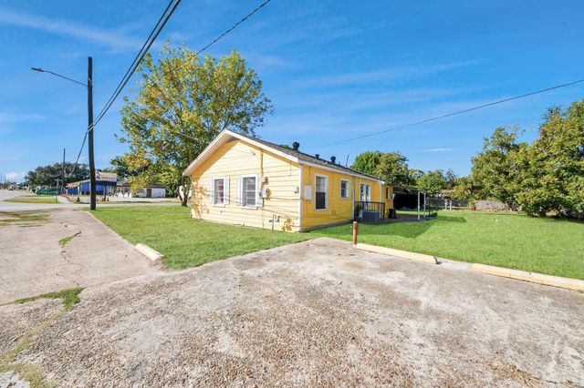 11029 Muscatine Street, Houston, TX 77029