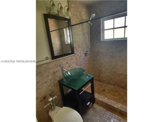 840 10th Street 9, Miami Beach, FL 33139