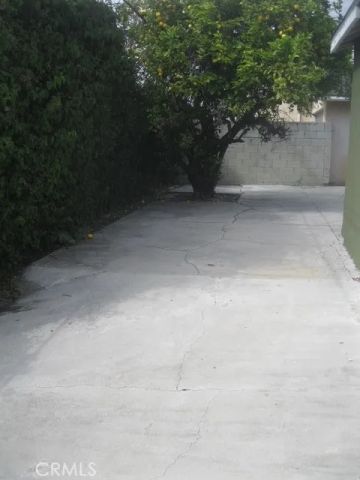 2927 S Genesee Avenue, Los Angeles, CA 90016