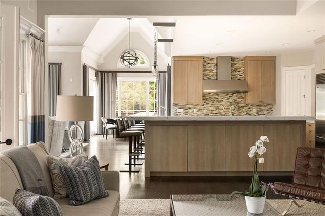 11015 Stroup Road, Roswell, GA 30075