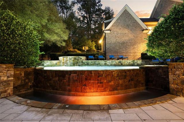 11015 Stroup Road, Roswell, GA 30075