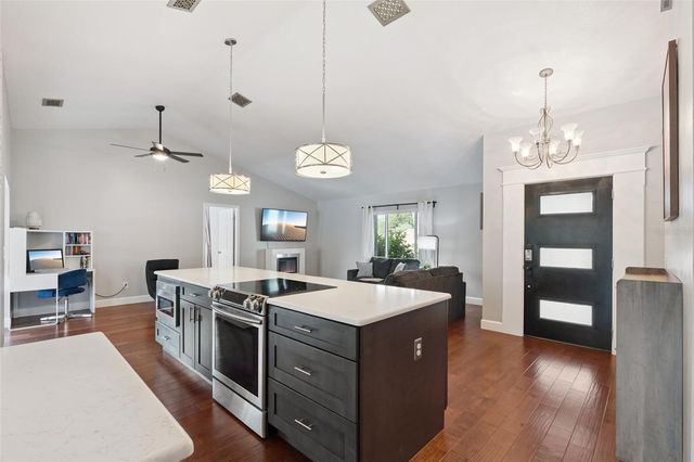 4825 PALM TREE COURT, Windermere, FL 34786