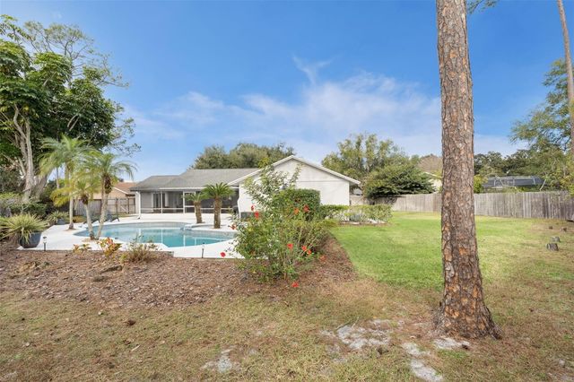 4825 PALM TREE COURT, Windermere, FL 34786