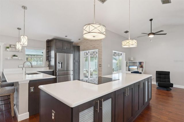 4825 PALM TREE COURT, Windermere, FL 34786