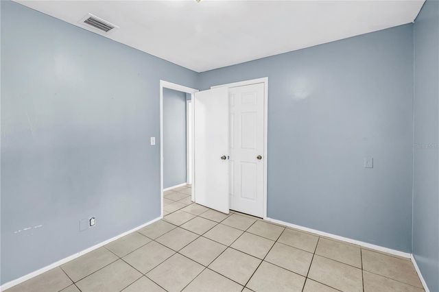 930 ALCAZAR WAY S, St Petersburg, FL 33705