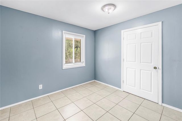930 ALCAZAR WAY S, St Petersburg, FL 33705