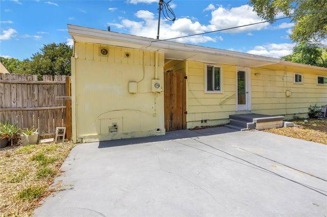 930 ALCAZAR WAY S, St Petersburg, FL 33705