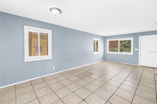 930 ALCAZAR WAY S, St Petersburg, FL 33705