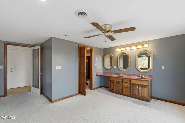 449 Chuckey Overlook, Chuckey, TN 37641