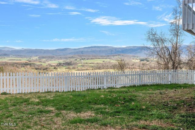 449 Chuckey Overlook, Chuckey, TN 37641