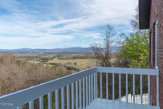 449 Chuckey Overlook, Chuckey, TN 37641