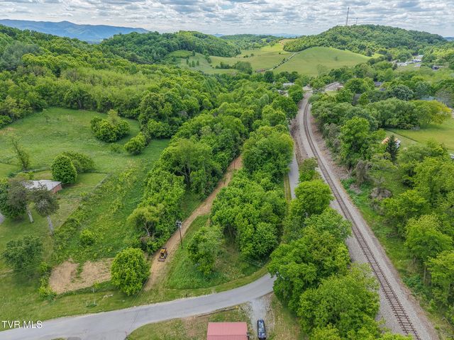 449 Chuckey Overlook, Chuckey, TN 37641