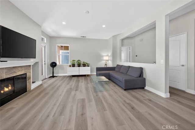 17979 Lost Canyon Road 104, Canyon Country, CA 91387