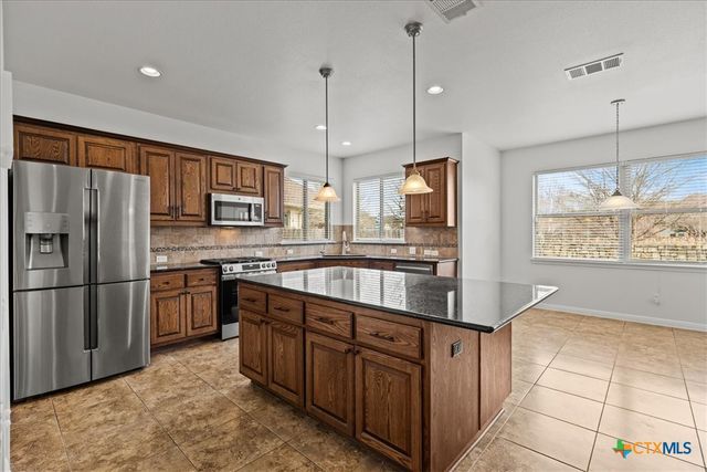 606 Irvin Drive, San Marcos, TX 78666