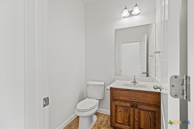 606 Irvin Drive, San Marcos, TX 78666