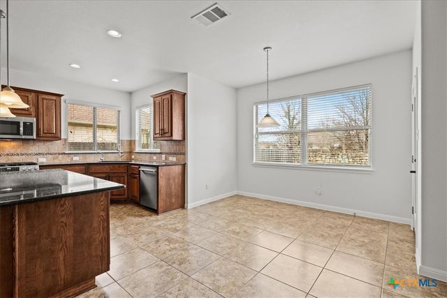 606 Irvin Drive, San Marcos, TX 78666