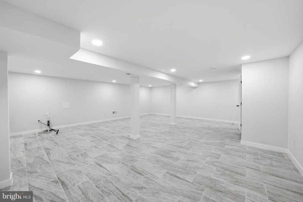 410 4TH AVE, BELLMAWR, NJ 08031 — photo 5