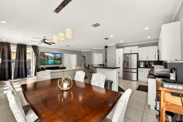 2248 SW 125th Ave, Miramar, FL 33027