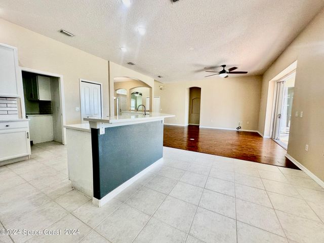 2558 Long Sandy Circle, Merritt Island, FL 32952