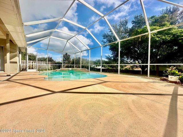 2558 Long Sandy Circle, Merritt Island, FL 32952